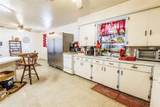312 Live Oak - Photo 12