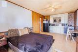 312 Live Oak - Photo 23