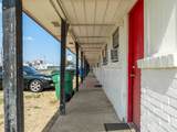 312 Live Oak - Photo 5