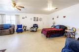 312 Live Oak - Photo 8