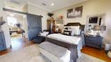 8810 Hampton Drive - Photo 12