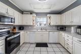 18460 Hickory Circle - Photo 16