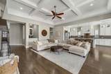 1107 Sarah Street - Photo 3