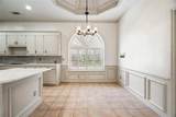 5913 Sandhills Circle - Photo 14