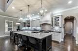 647 Fountainview Drive - Photo 14