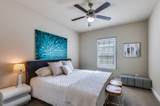 647 Fountainview Drive - Photo 28