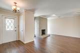 1219 John Reagan Street - Photo 5