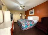 1100 Main Street - Photo 11