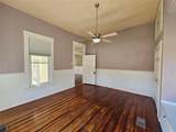 300 Oak Street - Photo 19