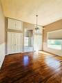 300 Oak Street - Photo 20