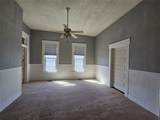 300 Oak Street - Photo 22