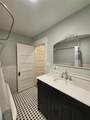 300 Oak Street - Photo 30