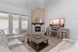 2736 Village Creek Street - Photo 9