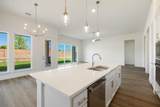 411 Sedgwick Drive - Photo 30