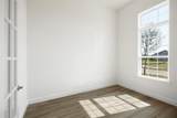 411 Sedgwick Drive - Photo 6