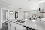 2637 Pine Street - Photo 9