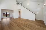 826 Hazels Way - Photo 5