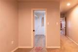 944 Commercial Ave - Photo 15