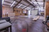 944 Commercial Ave - Photo 17
