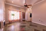 944 Commercial Ave - Photo 3