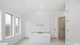 232 Woodoat Road - Photo 12