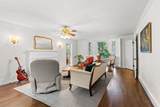 425 Belden Street - Photo 11