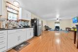 447 Masthead - Photo 19