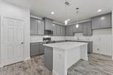 3045 Barling Street - Photo 9