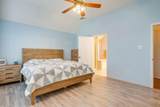 6425 Greenbriar Lane - Photo 14