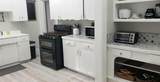 400 Washington Street - Photo 8