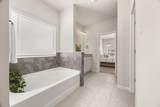 623 Winscott Avenue - Photo 21