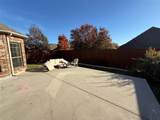 381 Fairlanding Avenue - Photo 18