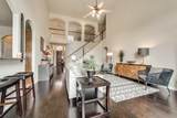 381 Fairlanding Avenue - Photo 5