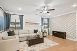 1007 Pecos Street - Photo 4