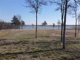 552 Lakeshore Lane - Photo 9