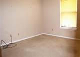 712 Prairie Wind Boulevard - Photo 14