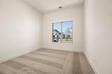 914 Highlands Avenue - Photo 32