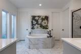 2705 Saltwood Court - Photo 20