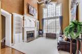 2802 Woodlake Court - Photo 8