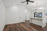 720 Calumet Avenue - Photo 29