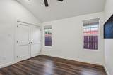 720 Calumet Avenue - Photo 33