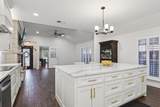 720 Calumet Avenue - Photo 8