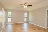 6373 Fm 2101 - Photo 20