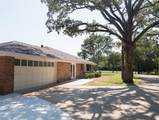 6373 Fm 2101 - Photo 37