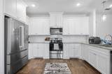 114 Rose Row - Photo 8