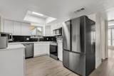 709 Royal Oaks Drive - Photo 19