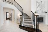 131 Darian Drive - Photo 4