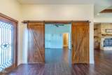 112 Thomas Court - Photo 6
