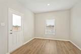 207 Southgate Drive - Photo 5