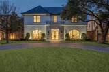 3504 Wentwood Drive - Photo 2